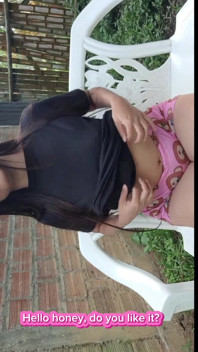 Yulieth Gomez Shows Her Pussy