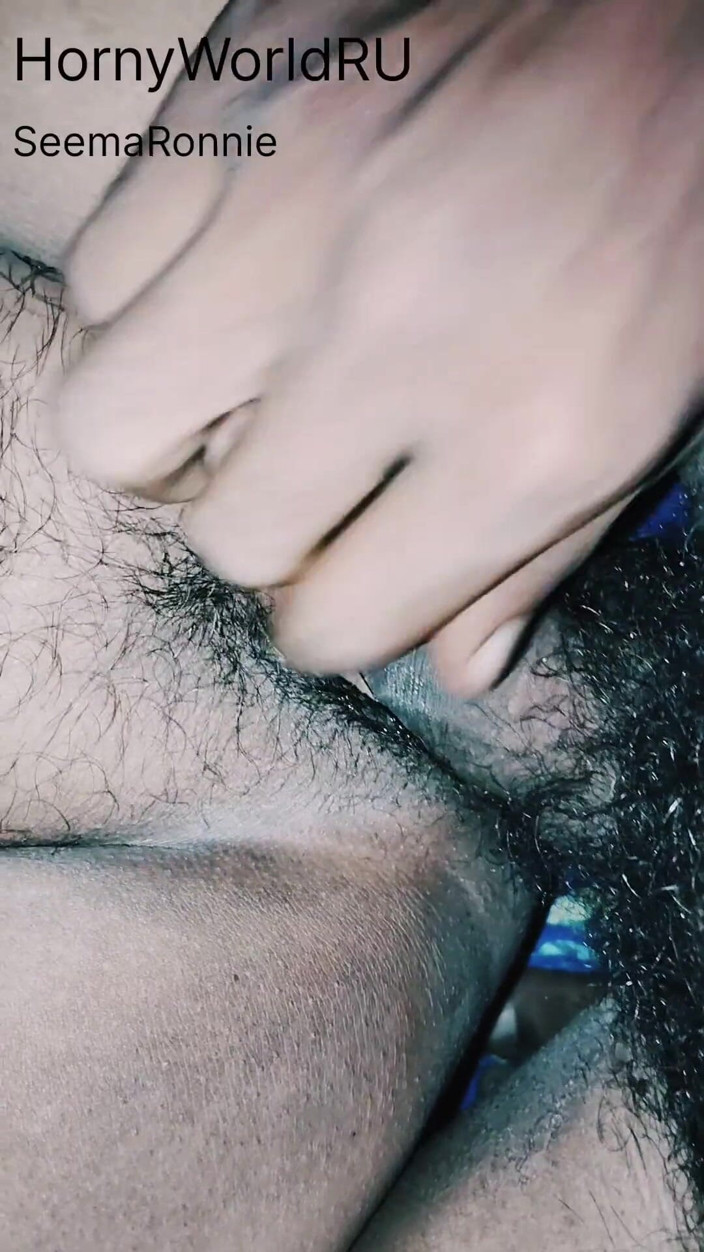 Horny world RU: Hintli üvey anne amcığını sert sikiyor