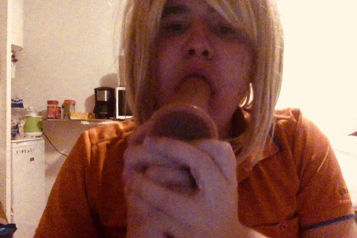BifloXXX: Bifloxxx cosplay dildo gola profonda