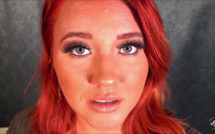 Annabelle Rogers: आंटी Annabelle अपने कुंवारे सौतेले भतीजे को चोदती है
