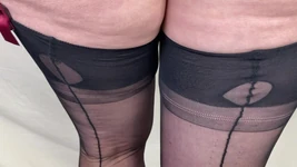 Mrs Mature Feet Wearing Her Original Harmony Points