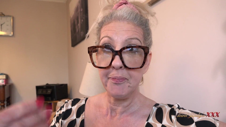 Aunt Judy's XXX: AuntJudysXXX - Your Mature Teacher Mrs. Maggie Has a Special Lesson...