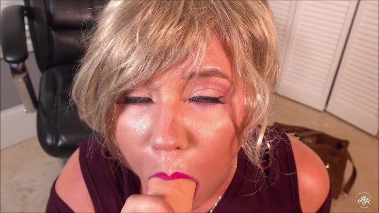 Annabelle Rogers: 凯伦要求与经理交谈