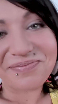 Dunkelhaarige Nicole Will Porno Star Werden