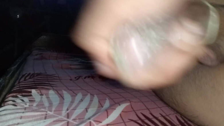 Shonai: Měl jsem spoustu zábavy třesení země s kondomem, udělal jsem...