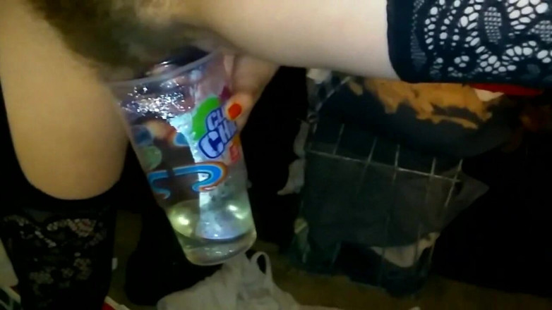 Poppiseed: Lil Mary sexy Azz phucked Parte 1: Da Tap Out/wet W/bonus...