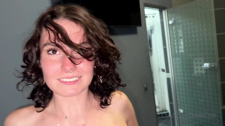 Darcy Dark: Sesso in un hotel con uno sconosciuto