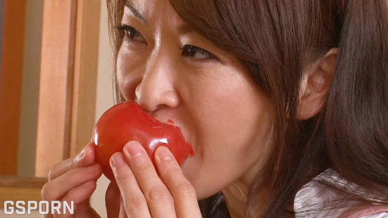 Go Sushi: Sexy Japanese MILF Hungry of Sex Fucking with All Men
