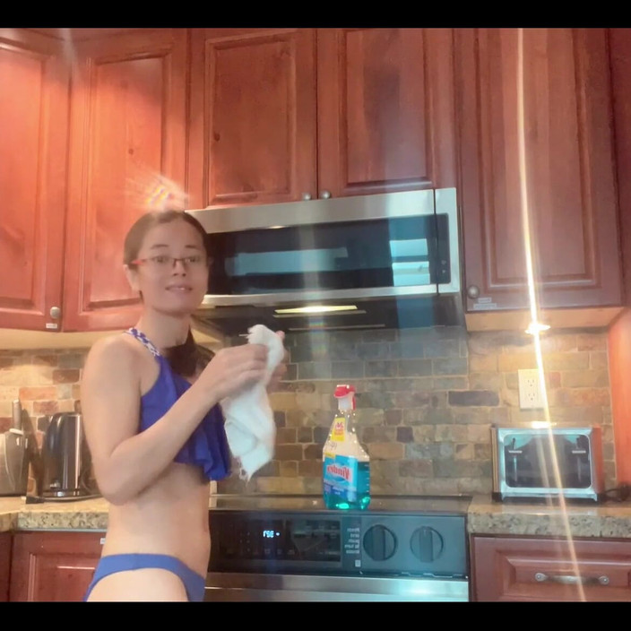 sweethanajapanese: Clean Kitchen Sexy