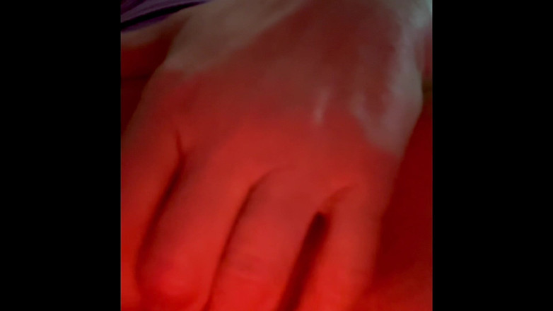 PurpleVyxen: Je me baise avec mes doigts