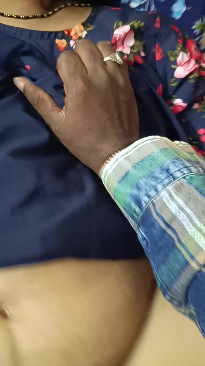 Decent couples: Kisah Penggodaan dan Rahsia dengan Suara Telugu
