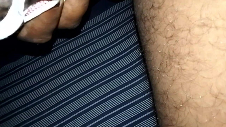 Jaanu294: 그는 잡힌 집에 배치 된 파니로 보내졌다