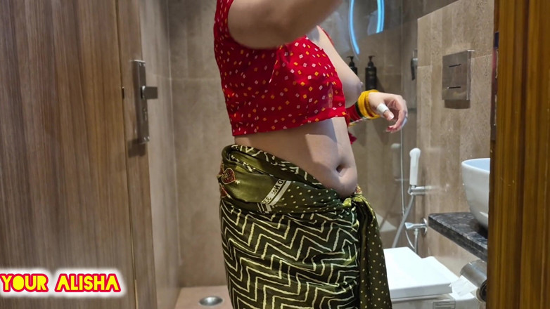 Your Alisha: Encontrado bhabhi nu no banheiro e fode ela