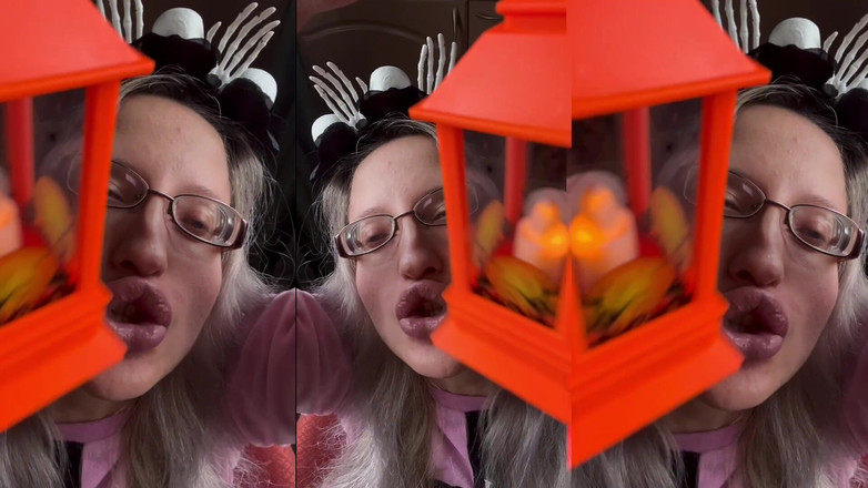 FinDom Goaldigger: Sissy gaat niet naar toilet. Sissy pist in slipje.