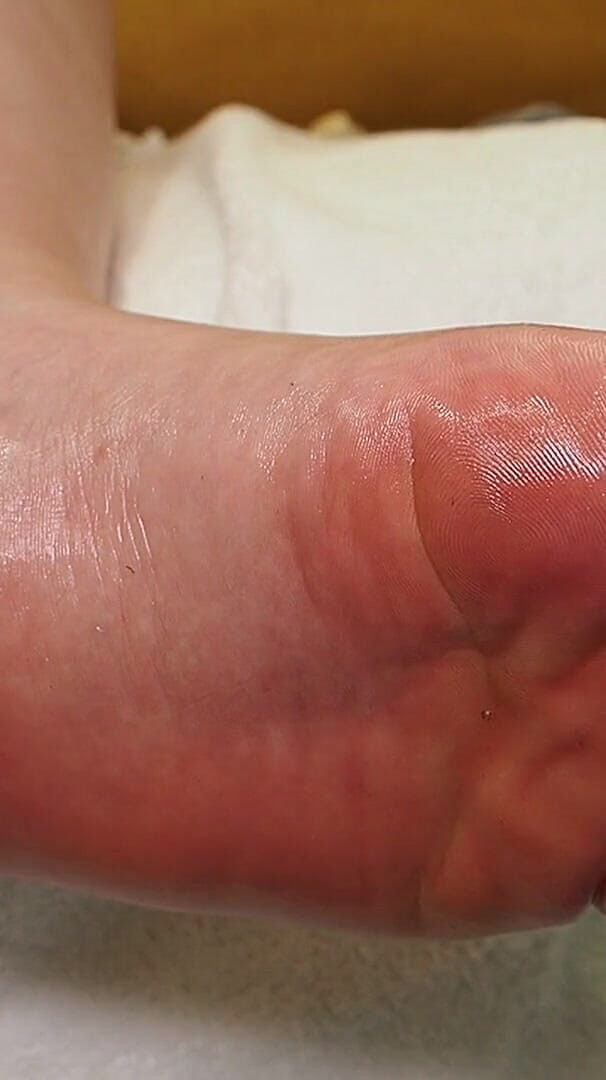 Look in Silence: My Foot and Massage (Anastasia Gree)