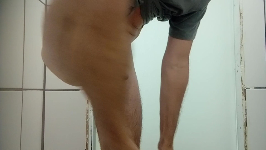 Changing Panties at the Gym (Alan Long) Changing Panties at the Gym (Alan Long)
