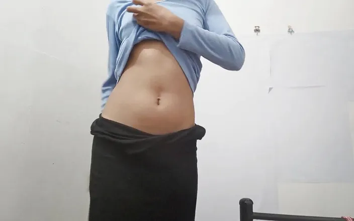 desigirl93: Too Much Tension in My Clit, My Pussy Is Gonna...