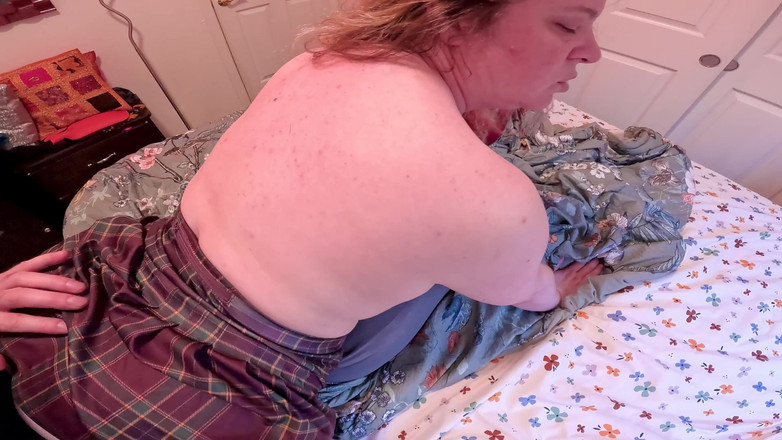 Erin Electra: Трахаю волохату лесбійську пизду моєї зведеної сестри