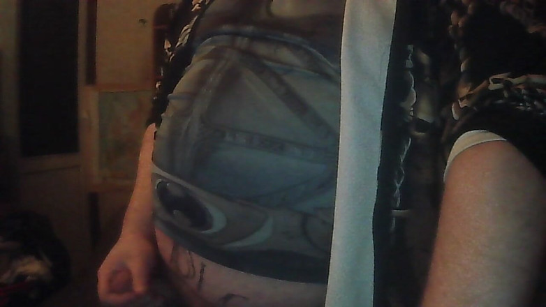 Jerking Perv: Shakes Capucín