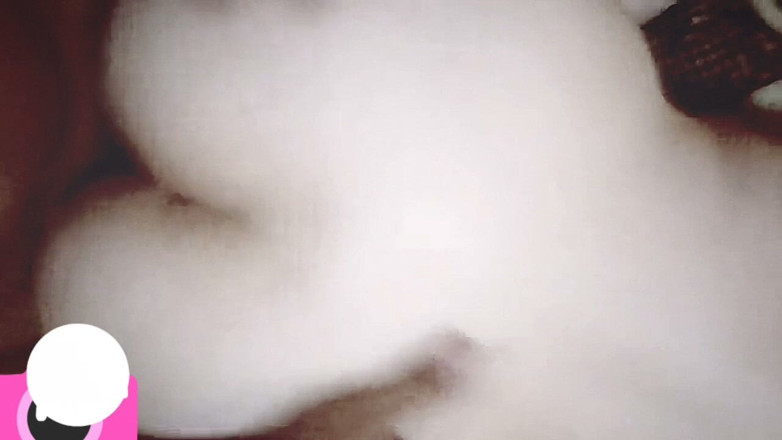 Harikababy: 親友の妻とセックスする
