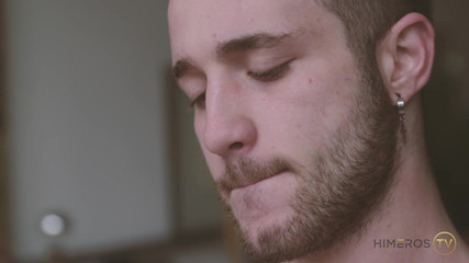 Himeros.tv: Spodní prádlo čichání