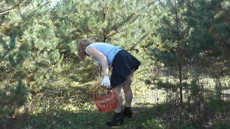 XXX-Platinum: Outside. Beautiful Stepmom MILF Without Panties Picks Mushrooms in Forest...