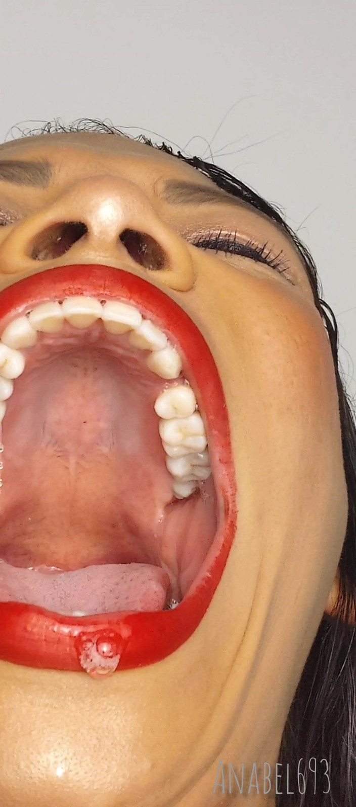 anabel693: 하품과 침 흘리기