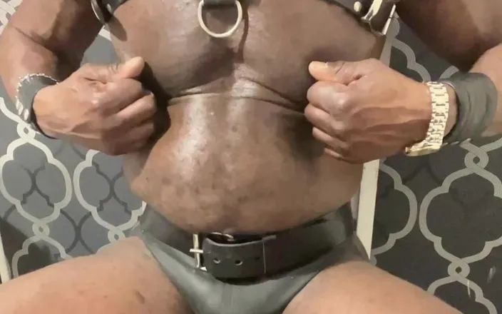 Black mature kinky muscle: Latex Leather Hotel Solo Kinky Black Muscle Sex Scenes