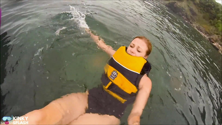 UKCuteGirl Lucy Lauren: Open Water Kayak Disaster for Non Swimmer - Saved by Lifejacket
