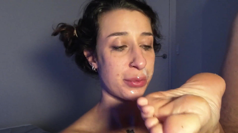 Mr LDN Lad: Kiki Used as a Throat Pussy!