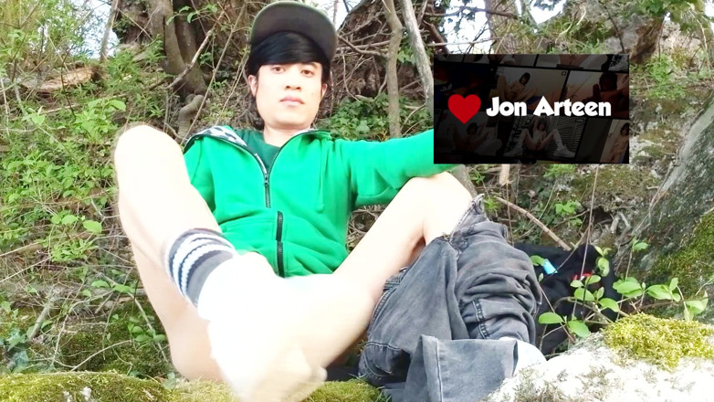 Jon Arteen: Jon Arteen. Jerk twink off outdoor w naturze kończy się...
