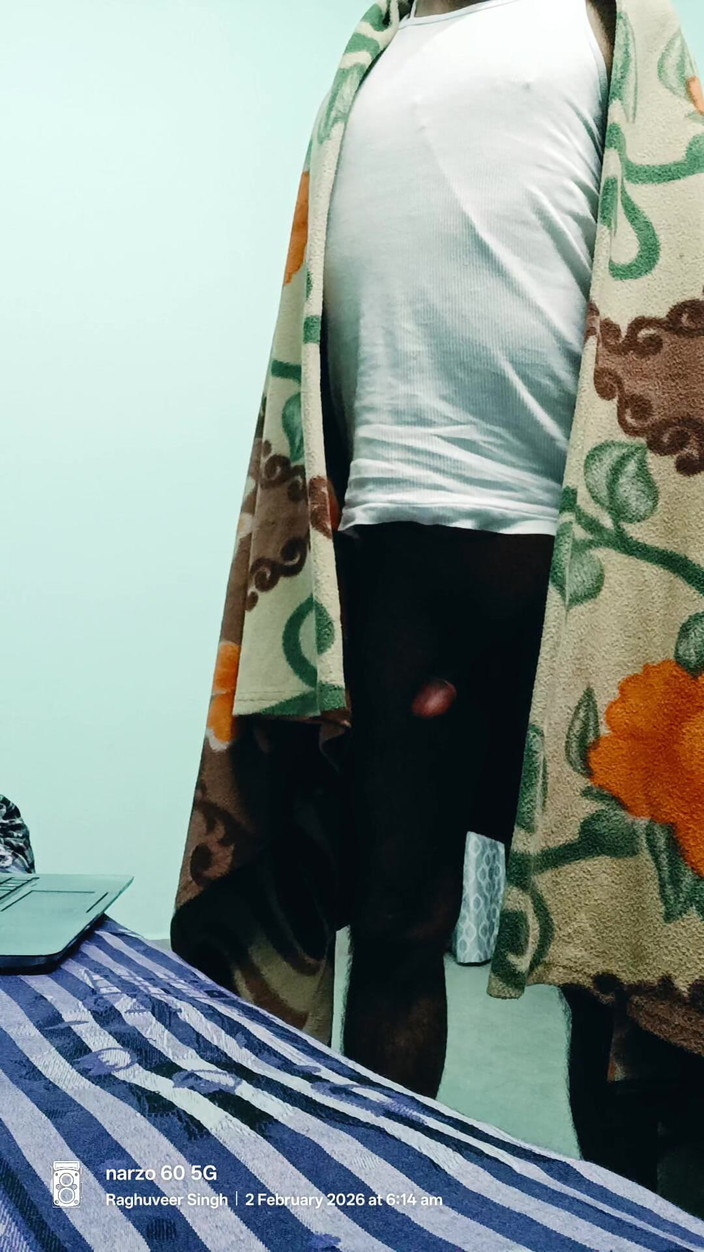 Rajasthani-old-lover: Hintli mastürbasyon yapıyor