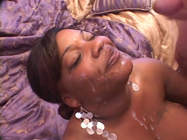 Big Beautiful Girls: Heavy black girl has a good threesome