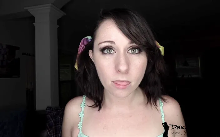 Dakota Charms: Ms Curious