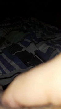 Je Me Suis Réveillé Et J’ai Commencé À Jouer Avec Ma Chatte Sexy, Juteuse Et Poilue. Laisse-moi Jouir Dans Ta Bouche.