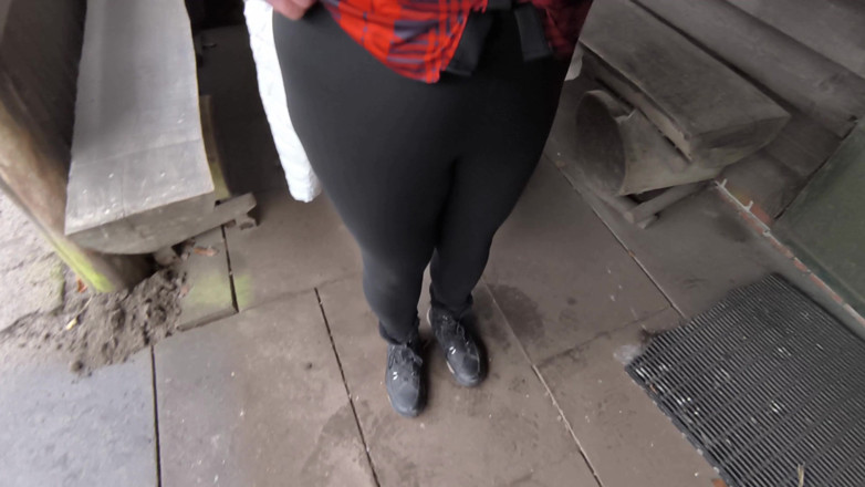 Bouncy Tits Action: पिकनिक पर चूत और स्तन वाली मस्त लाल की चुदाई