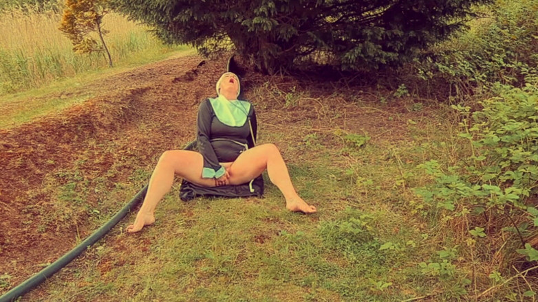 Kylie Britain Adventures: chamre ka sparsh