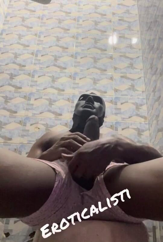 Eroticalistic: Perempuan jalang yang baik patut rawatan ini