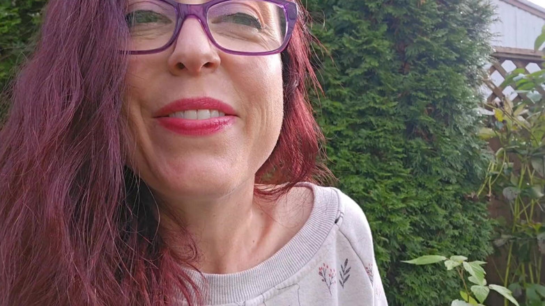 Nerdy_faery: Wasser den garten