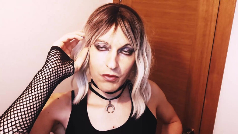 Leona: Femboy Begging You to Fuck Her