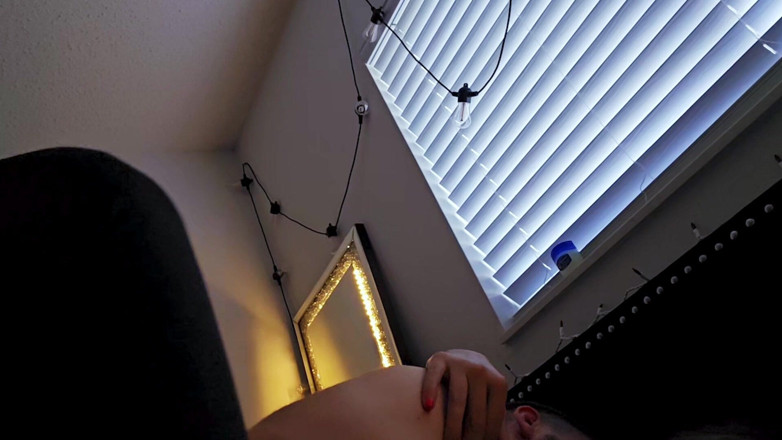 Liddy Tyler: Mijn stiefbroer en ik hadden de hele zomer het huis