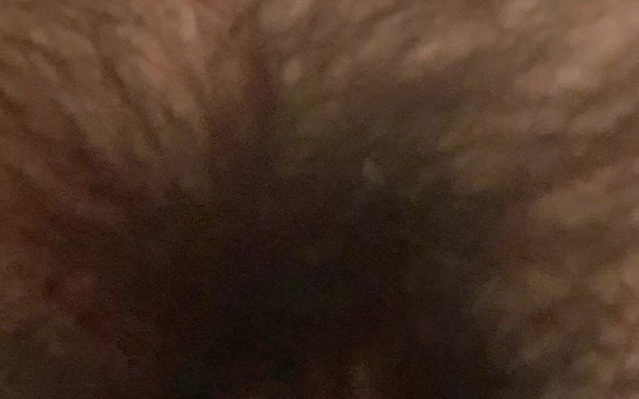 Mommy big hairy pussy: Owłosiona cipka dojrzałej milf