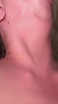Gangbang Con Mucho Semen En La Boca