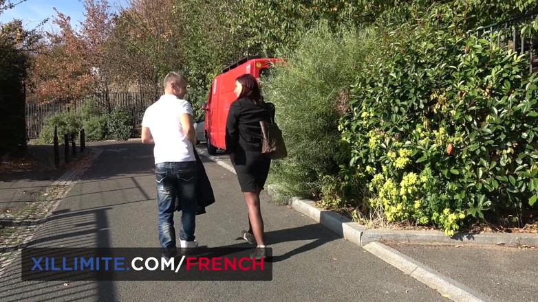 French girls at work: Atemberaubende anna polina in schwarzen dessous