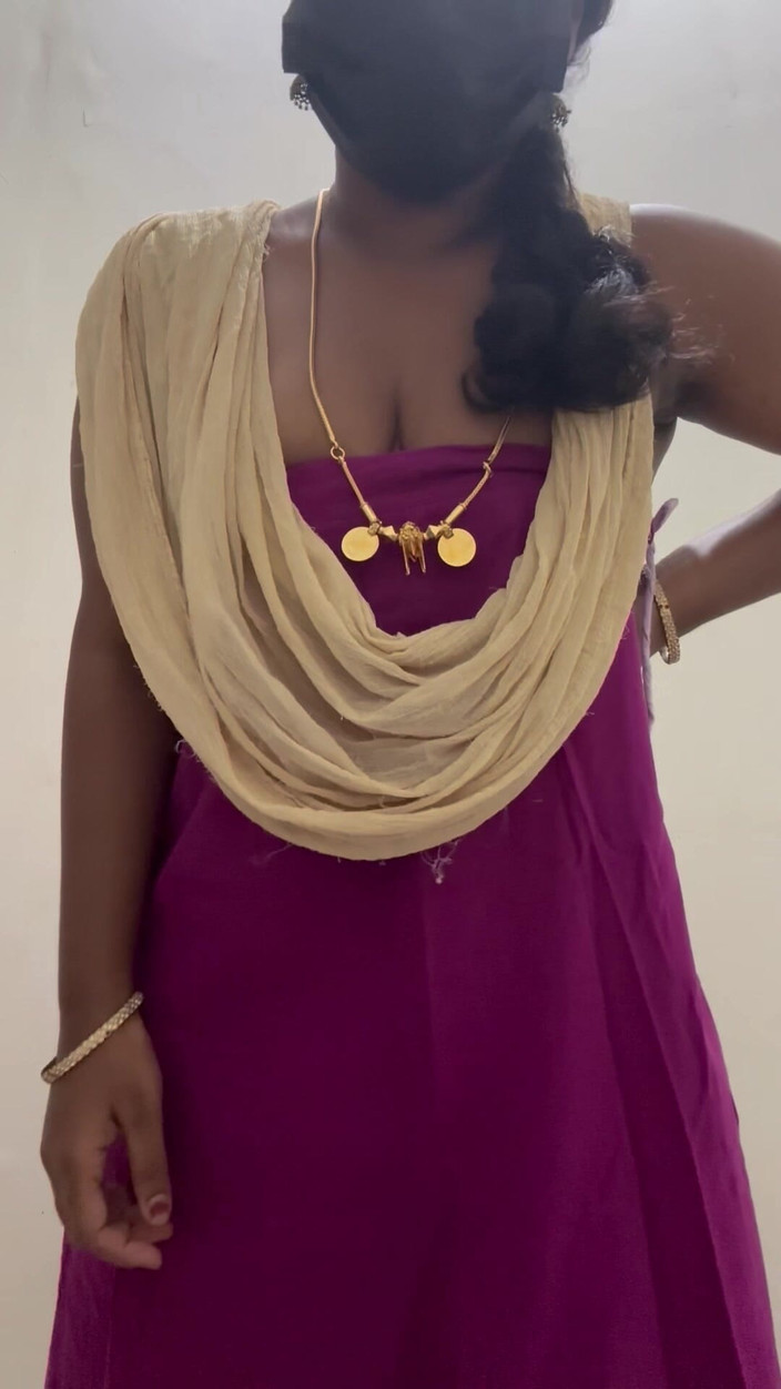 Desi World: セクシーなタミル教師の授業