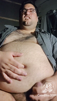 뚱뚱하고 더럽고 땀 젖은 돼지가 하루 종일 자위해요