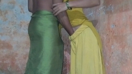 Cute_bhabhi14: Une demi-sœur desi indienne sexy se fait baiser, partie 1, audio...