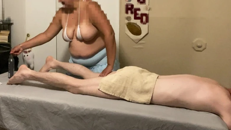 Tina Latina Tries Her New Toy