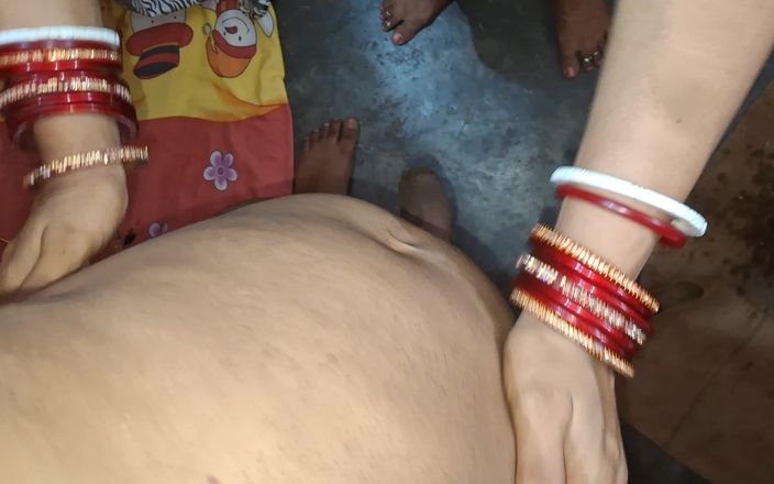 Aakritik346: Hete Indische Bhabhi geniet van seks