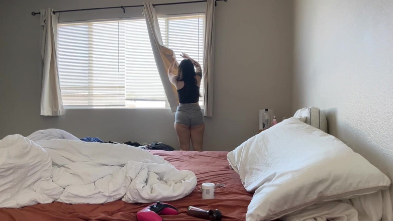 Lenna Lux: Ibu tiri pengen banget dientot